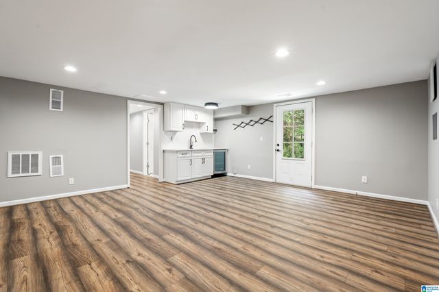 4406 BRIAR GLEN CIRCLE, Mountain Brook, AL 35243