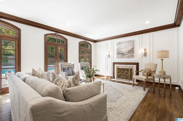 4406 BRIAR GLEN CIRCLE, Mountain Brook, AL 35243