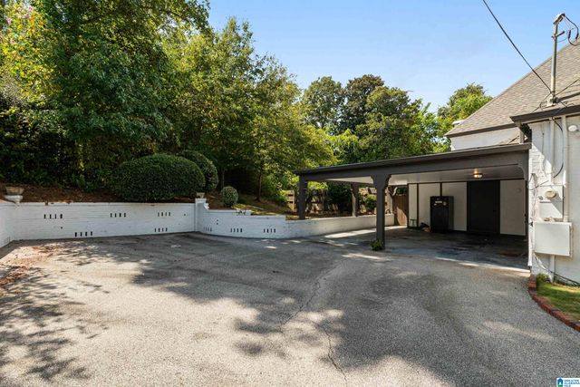 4406 BRIAR GLEN CIRCLE, Mountain Brook, AL 35243