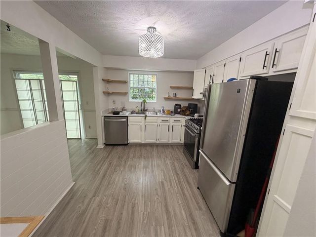 6161 Saint Charles Court, Lithonia, GA 30058