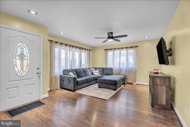 528 ROWAND AVE, Glendora, NJ 08029
