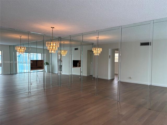 200 Ashbury Rd 312, Hollywood, FL 33024