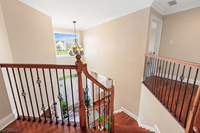 5 Rigger Ct, Hillsborough Twp., NJ 08844