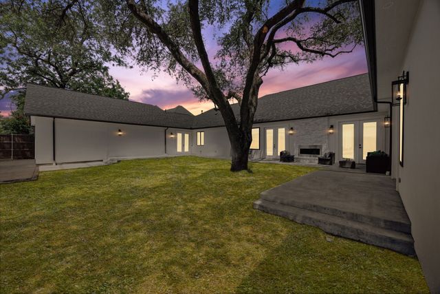 6422 Walnut Hill Lane, Dallas, TX 75230