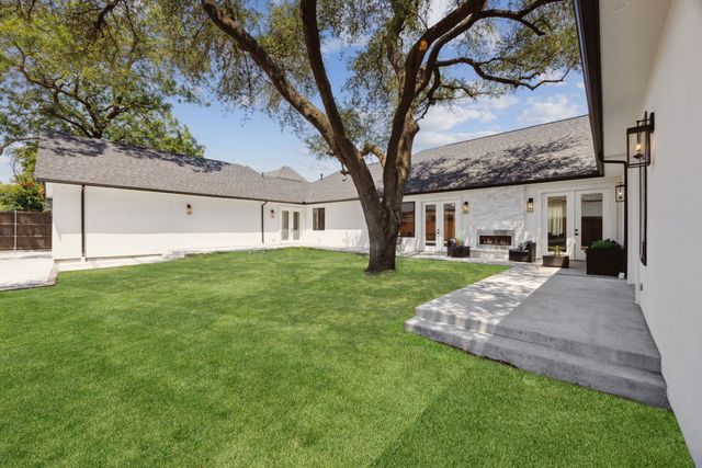 6422 Walnut Hill Lane, Dallas, TX 75230