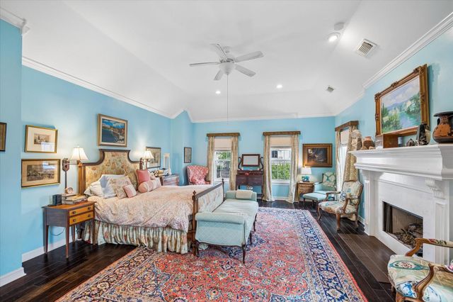 2120 Potomac Drive A, Houston, TX 77057