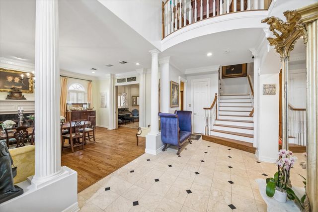 2120 Potomac Drive A, Houston, TX 77057