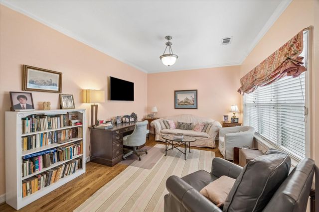 2120 Potomac Drive A, Houston, TX 77057