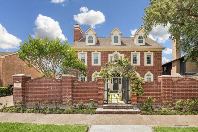 2120 Potomac Drive A, Houston, TX 77057