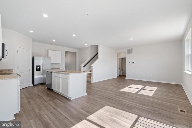 5129 GLISTENING POND WAY, Upper Marlboro, MD 20772