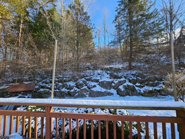 47 Rhea Run, Hampton Twp., NJ 07860