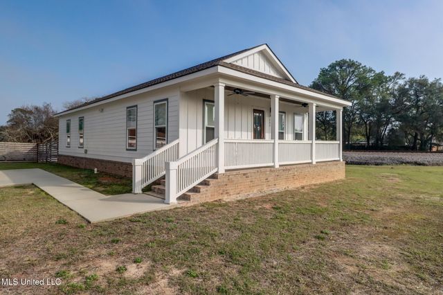 306 Cowan Road, Gulfport, MS 39507