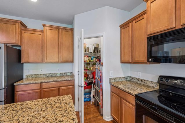 5100 Merrimac Lane N, Plymouth, MN 55446
