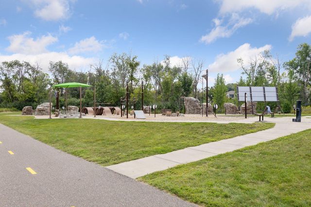 5100 Merrimac Lane N, Plymouth, MN 55446