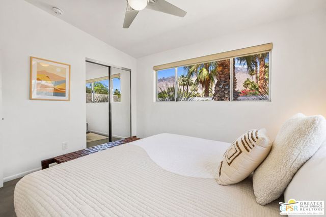 242 Cerritos Drive, Palm Springs, CA 92262