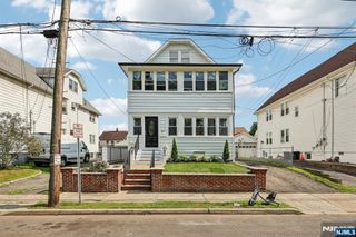 21 5th Street, Clifton, NJ 07011