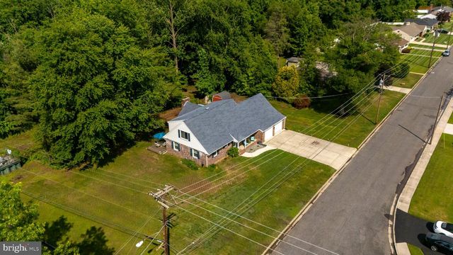 62 BENSON, Pennsville, NJ 08070