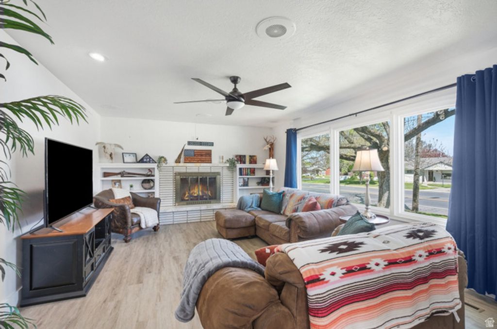 Image 3 of property listing at 466 W 200 N, Logan, UT 84321