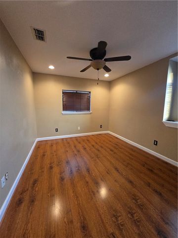 2837 Oso Pkwy, Corpus Christi, TX 78414