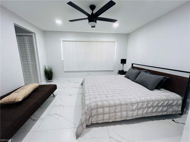 4439 Parrot AVE, Naples, FL 34104