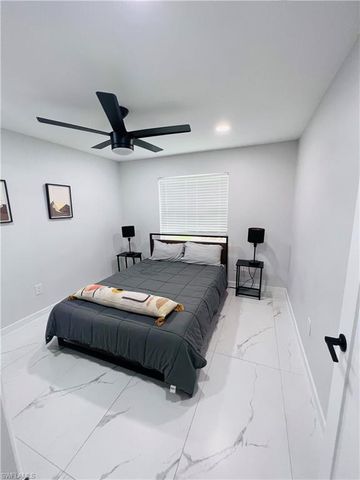 4439 Parrot AVE, Naples, FL 34104