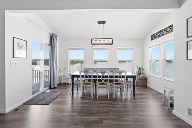 528 Golden Pond Avenue, Johnstown, OH 43031