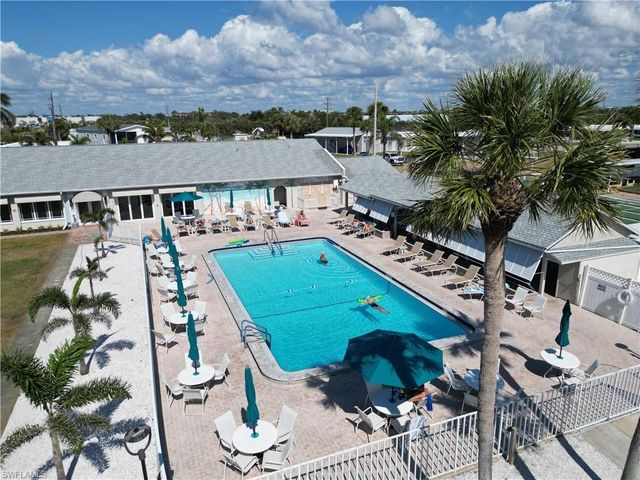 11371 Bayside BLVD, Fort Myers Beach, FL 33931