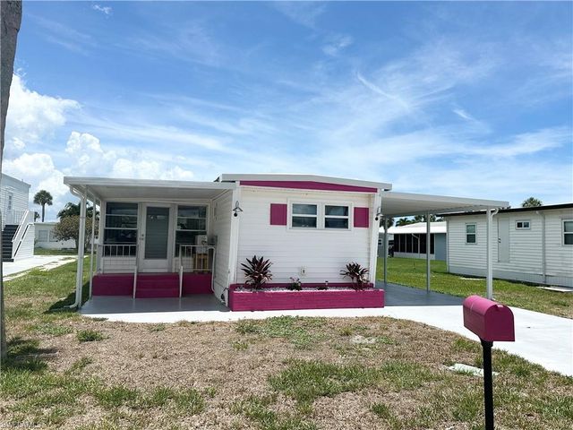11371 Bayside BLVD, Fort Myers Beach, FL 33931