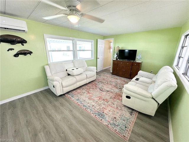 11371 Bayside BLVD, Fort Myers Beach, FL 33931