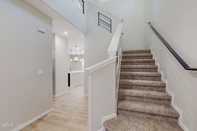 516 LOGWOOD Avenue, Canutillo, TX 79835