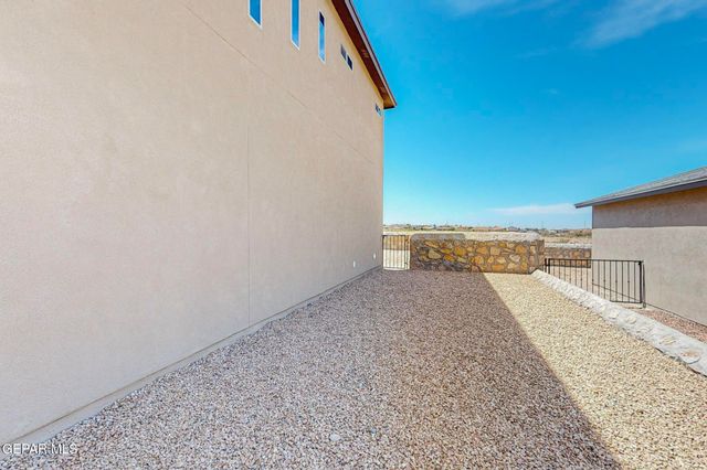 516 LOGWOOD Avenue, Canutillo, TX 79835
