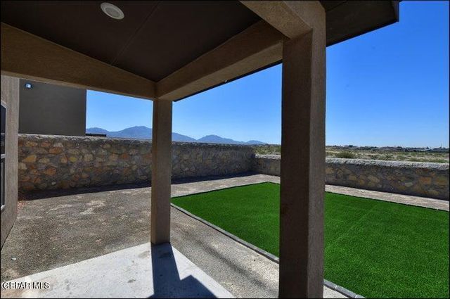 516 LOGWOOD Avenue, Canutillo, TX 79835