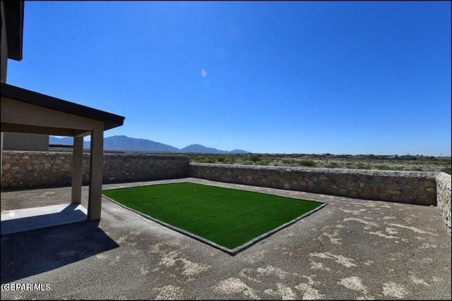 516 LOGWOOD Avenue, Canutillo, TX 79835