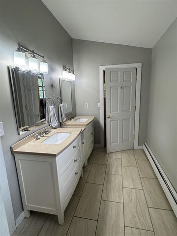 748 Green Street, South Haven, MI 49090