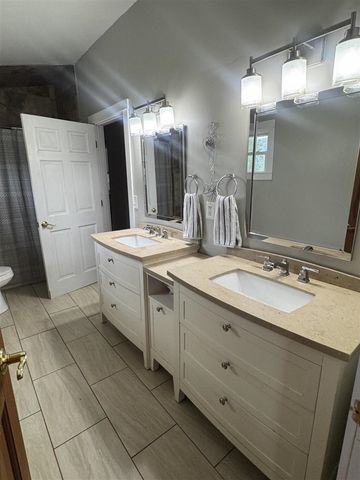 748 Green Street, South Haven, MI 49090