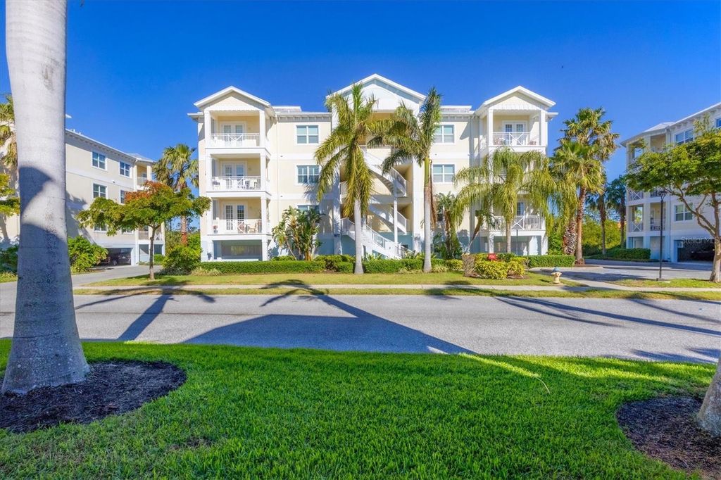7720 34TH AVENUE W 101, BRADENTON, FL 34209 — exterior