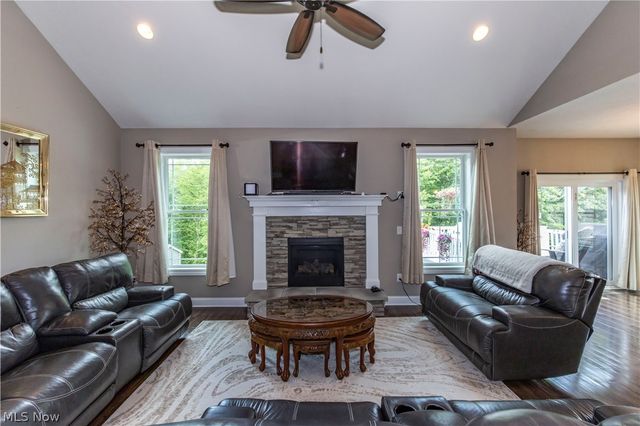 963 Cook Drive, Canal Fulton, OH 44614