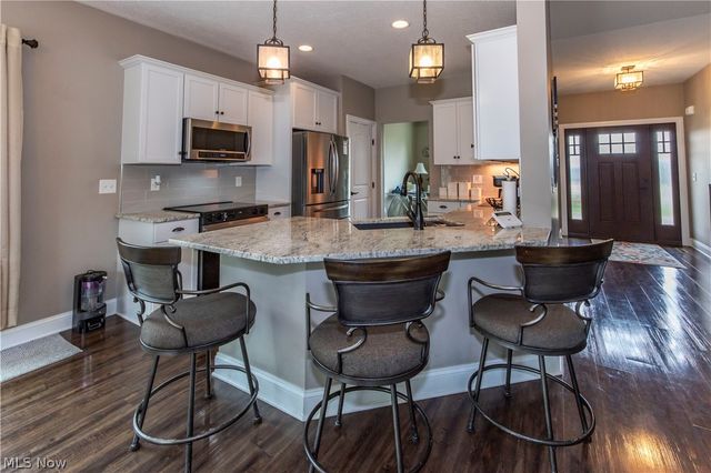 963 Cook Drive, Canal Fulton, OH 44614