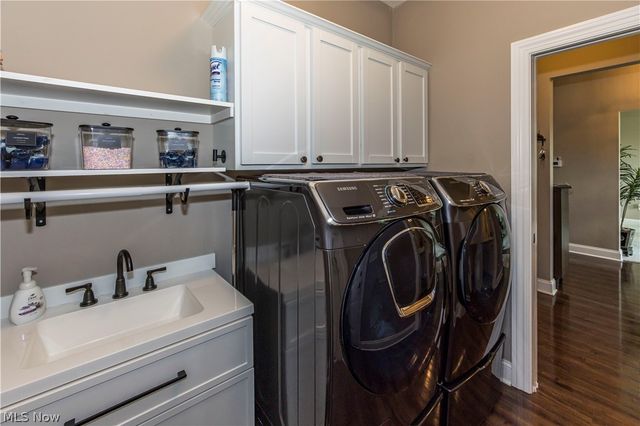 963 Cook Drive, Canal Fulton, OH 44614