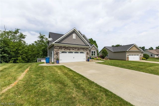 963 Cook Drive, Canal Fulton, OH 44614