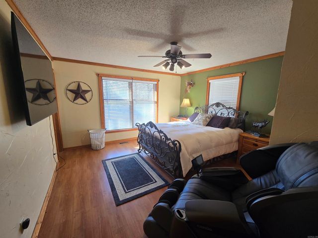 151 CR 901, Midway, AR 72651