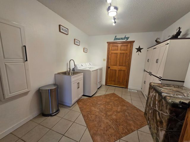 151 CR 901, Midway, AR 72651