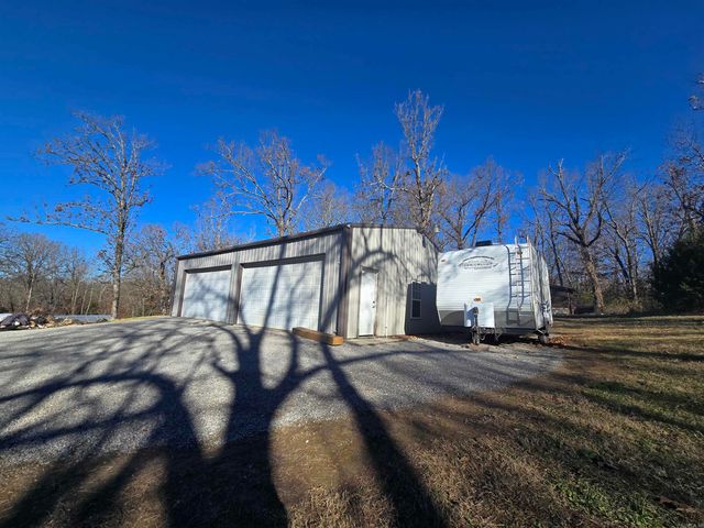 151 CR 901, Midway, AR 72651