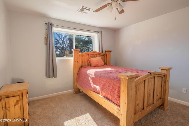 1035 E Mulberry Avenue, Las Cruces, NM 88001