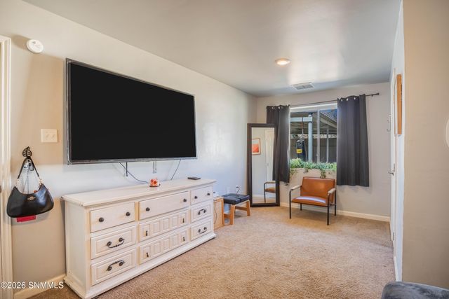 1035 E Mulberry Avenue, Las Cruces, NM 88001