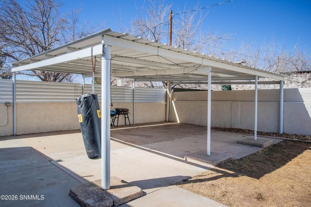 1035 E Mulberry Avenue, Las Cruces, NM 88001