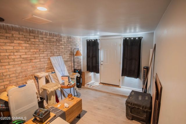 1035 E Mulberry Avenue, Las Cruces, NM 88001