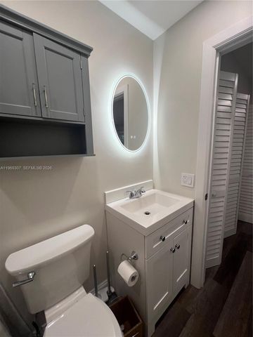 3642 NE 171st St 307, North Miami Beach, FL 33160