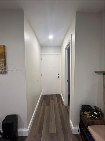 3642 NE 171st St 307, North Miami Beach, FL 33160