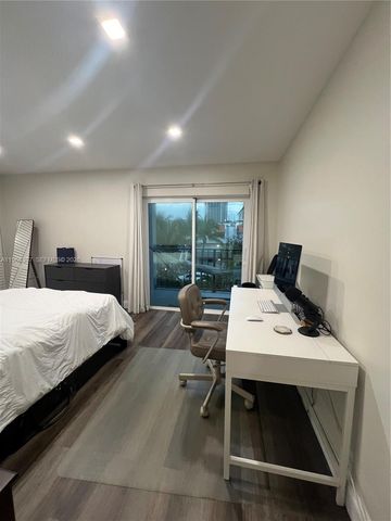 3642 NE 171st St 307, North Miami Beach, FL 33160